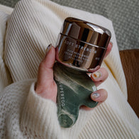 Load image into Gallery viewer, Flow Egg Sculpting Gua Sha