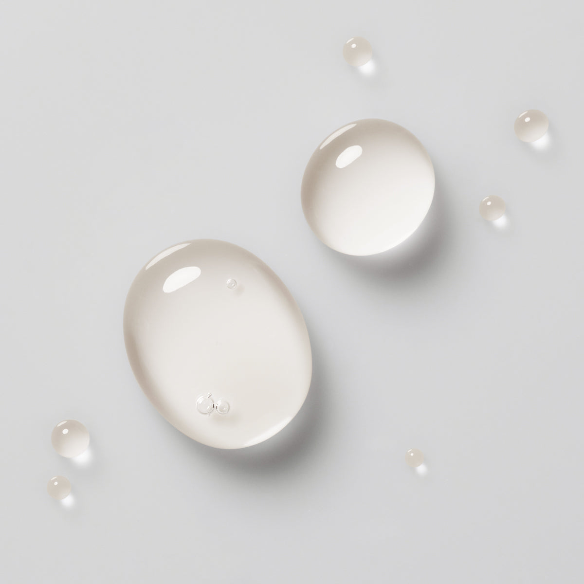 Pure Transparency Treatment Essence – Superegg